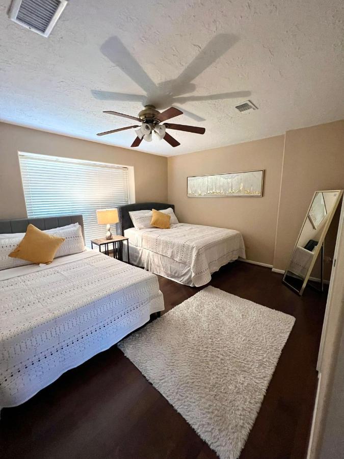 Centrally Located Houston Retreat! Sleeps 8, 10 Min To Downtown, Free Parking 外观 照片